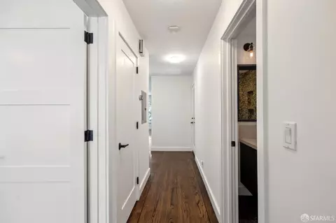 Entry Way - 3431 22nd St, San Francisco, CA 94110 photo 3 of 3