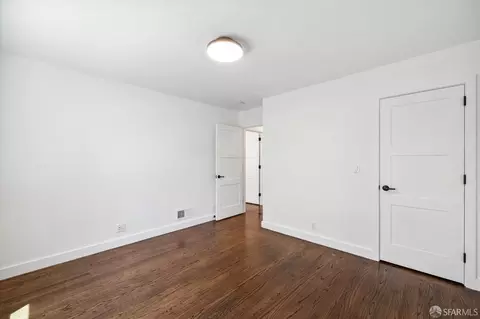 Bedroom - 3431 22nd St, San Francisco, CA 94110 photo 6 of 8