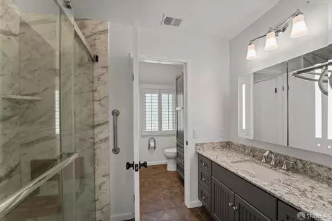 Bath - 117 Coventry, Hercules, CA 94547 photo 1 of 2