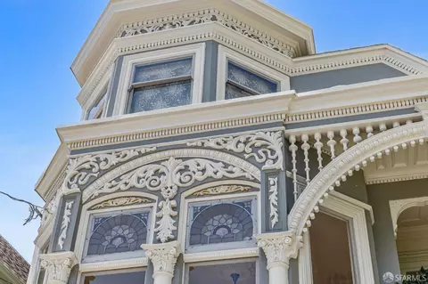 Exterior - 627 Baker St, San Francisco, CA 94117 photo 3 of 12