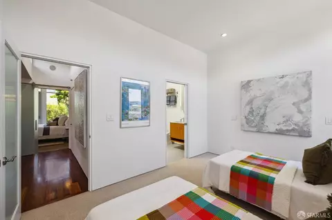 Bedroom - 64 Nordhoff St, San Francisco, CA 94131 photo 6 of 11