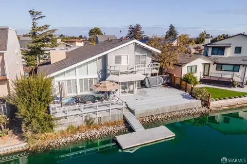 211 Surfbird Isle, Foster City, CA 94404