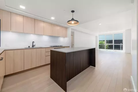 950 Tennessee St #213, San Francisco, CA 94107