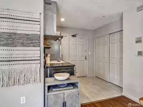 195 7th St #302, San Francisco, CA 94103 photo 4