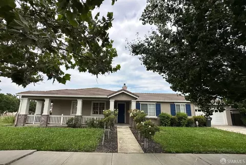 588 Cutter St, Pittsburg, CA 94565
