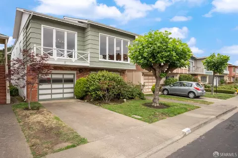 52 Westpark Dr, Daly City, CA 94015