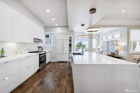Kitchen - 539 16th Ave, San Francisco, CA 94118 photo 1 of 6