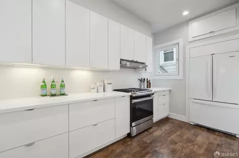 Kitchen - 539 16th Ave, San Francisco, CA 94118 photo 4 of 6