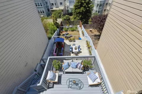 Exterior - 539 16th Ave, San Francisco, CA 94118 photo 4 of 10