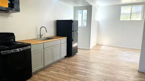 Kitchen - 64 Mars St, San Francisco, CA 94114 photo 1 of 1