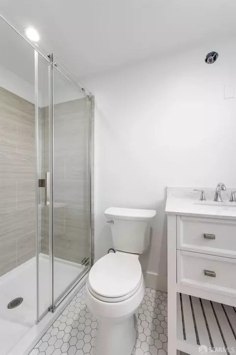 Bath - 64 Mars St, San Francisco, CA 94114 photo 2 of 2