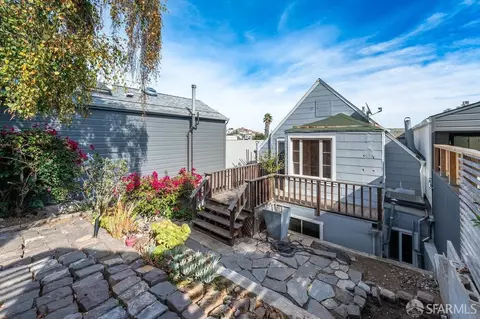 Exterior - 64 Mars St, San Francisco, CA 94114 photo 2 of 6