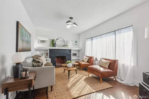 1521 Mitchell St, Oakland, CA 94601