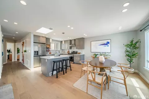 Dining - 3214 Taraval St, San Francisco, CA 94116 photo 2 of 4