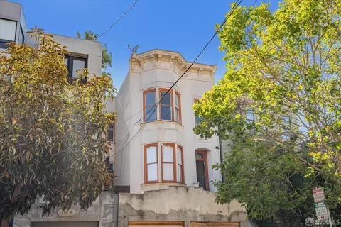 Exterior - 108 Chattanooga St, San Francisco, CA 94114 photo 3 of 7