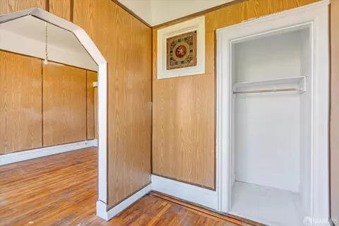 Entry Way - 108 Chattanooga St, San Francisco, CA 94114 photo 2 of 2