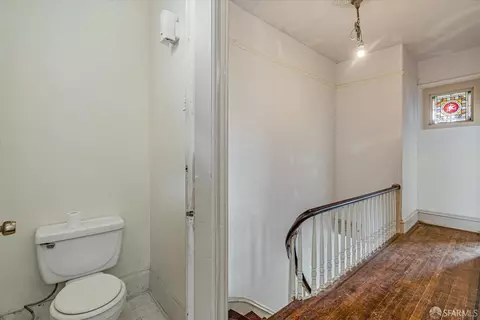 Entry Way - 108 Chattanooga St, San Francisco, CA 94114 photo 1 of 2