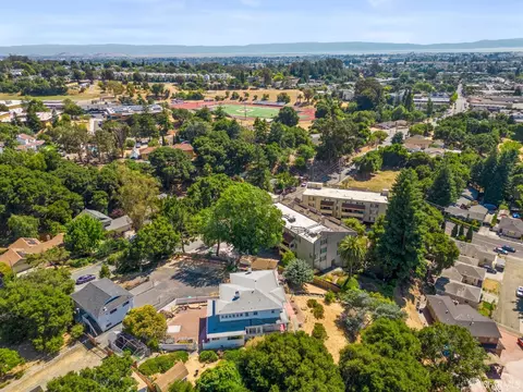 View/Area - 1510 E St #20, Hayward, CA 94541 photo 10 of 13
