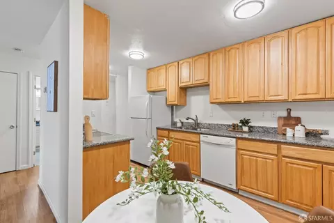 Kitchen - 1510 E St #20, Hayward, CA 94541 photo 4 of 4