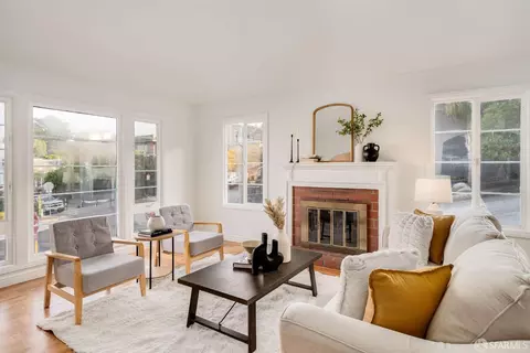 Living - 1450 Diamond St, San Francisco, CA 94131 photo 6 of 11