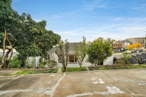 Exterior - 1450 Diamond St, San Francisco, CA 94131 photo 12 of 14