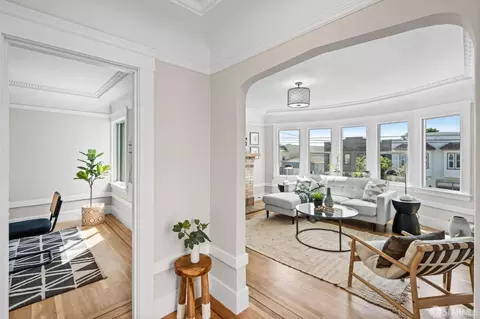 355 Edinburgh St, San Francisco, CA 94112 photo 3