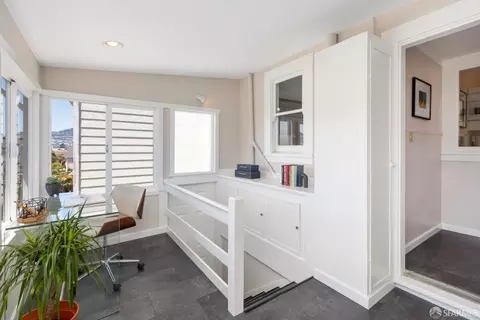 Entry Way - 140 Allison St, San Francisco, CA 94112 photo 2 of 2