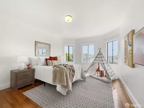 66 Rice St, San Francisco, CA 94112 photo 19