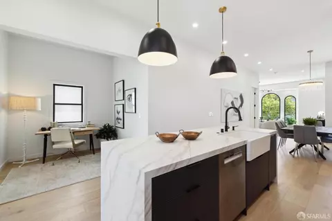 2720 20th St, San Francisco, CA 94110 photo 15