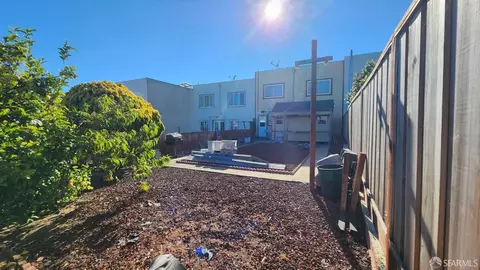 167 Cora St, San Francisco, CA 94134 photo 5
