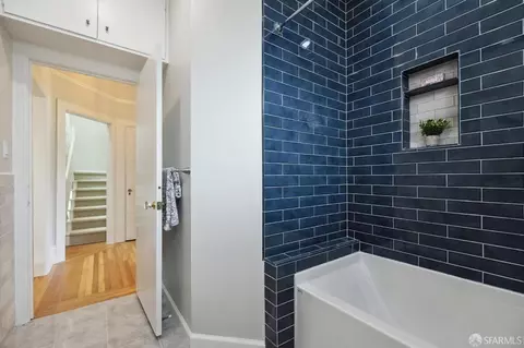 Bath - 25 Forest Side Ave, San Francisco, CA 94127 photo 2 of 4