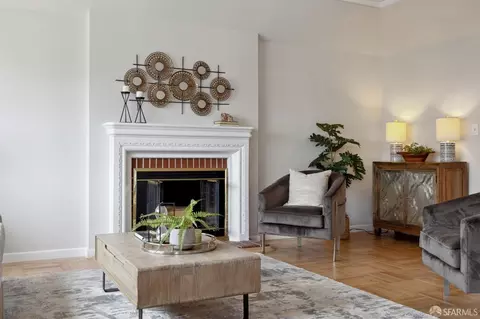 Living - 1555 Eucalyptus Dr, San Francisco, CA 94132 photo 4 of 6