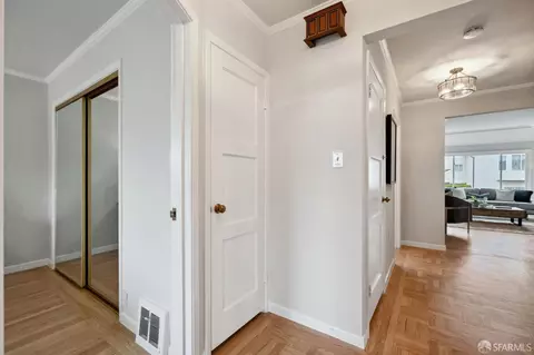 Entry Way - 1555 Eucalyptus Dr, San Francisco, CA 94132 photo 6 of 7