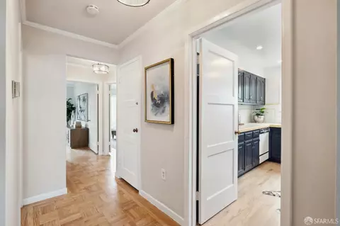 Entry Way - 1555 Eucalyptus Dr, San Francisco, CA 94132 photo 3 of 7