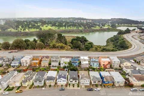 View/Area - 1555 Eucalyptus Dr, San Francisco, CA 94132 photo 1 of 7