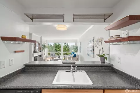 Kitchen - 950 Duncan St #206E, San Francisco, CA 94131 photo 3 of 4