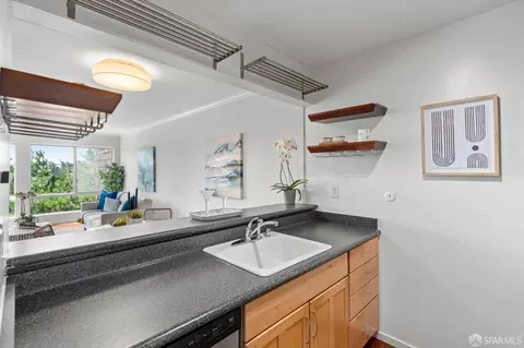 Kitchen - 950 Duncan St #206E, San Francisco, CA 94131 photo 2 of 4