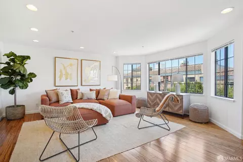 629 Chestnut St #401, San Francisco, CA 94133