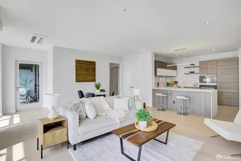 3590 20th St #303, San Francisco, CA 94110