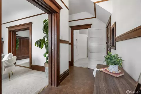 Entry Way - 505 23rd Ave, San Francisco, CA 94121 photo 1 of 7