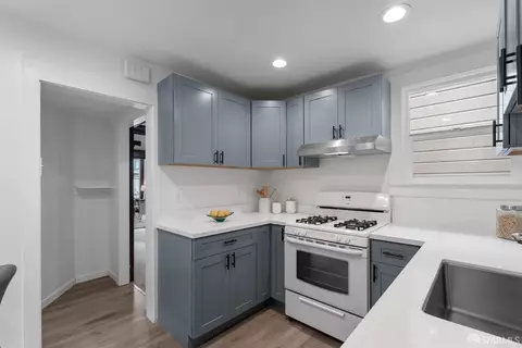 Kitchen - 505 23rd Ave, San Francisco, CA 94121 photo 1 of 2