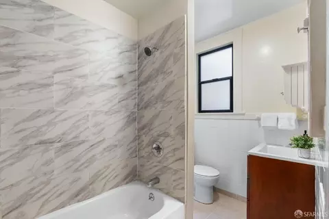 Bath - 505 23rd Ave, San Francisco, CA 94121 photo 3 of 3