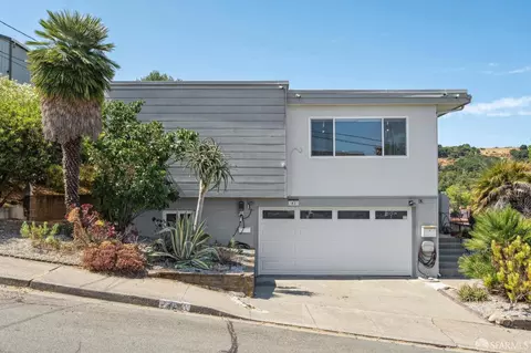 42 Rolph Park Dr, Crockett, CA 94525