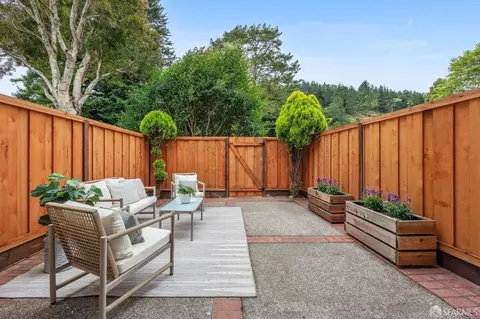 Exterior - 1099 Oddstad Blvd, Pacifica, CA 94044 photo 2 of 17