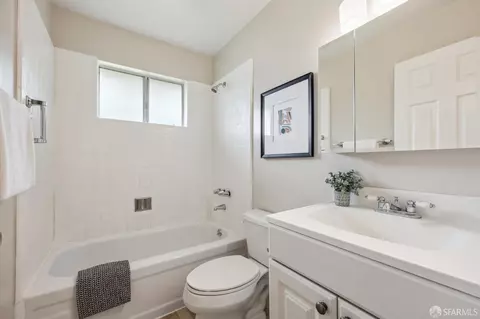 Bath - 1099 Oddstad Blvd, Pacifica, CA 94044 photo 2 of 2