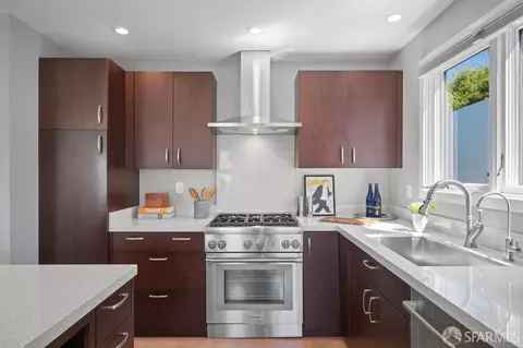 Kitchen - 160 Marview Way, San Francisco, CA 94131 photo 3 of 8