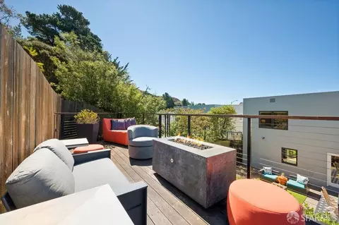 Exterior - 160 Marview Way, San Francisco, CA 94131 photo 8 of 17