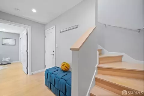 Entry Way - 160 Marview Way, San Francisco, CA 94131 photo 3 of 3