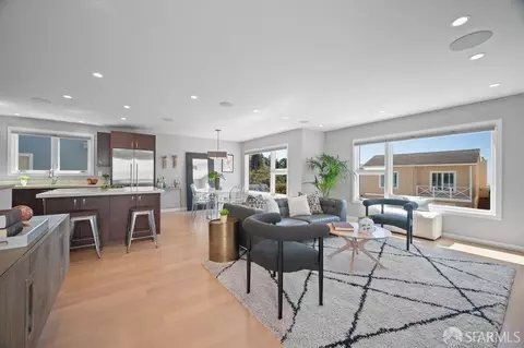 Living - 160 Marview Way, San Francisco, CA 94131 photo 1 of 10