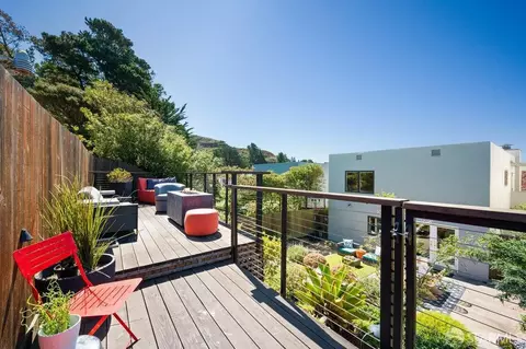 Exterior - 160 Marview Way, San Francisco, CA 94131 photo 7 of 17